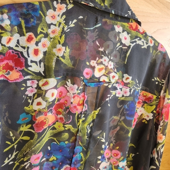 KUT FROM THE KLOTH CHIFFON SEMI SHEER LONG SLEEVE FLORAL BLOUSE MEDIUM LIKE NEW! - Picture 6 of 11